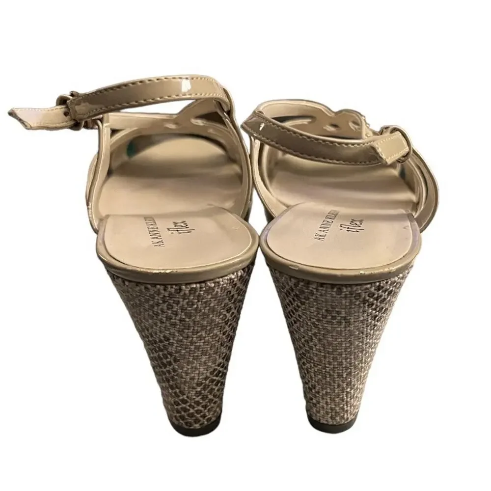 AK Anne Klein IFlex Sandal Kathmandu 10 M Beige Patent Leather Platform Wedge - Picture 7 of 11